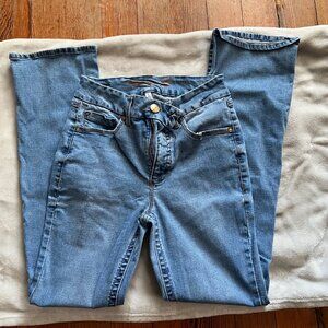 Seven7 Size 6 Straight Leg Jeans